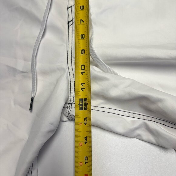 Vintage Oneill Board Shorts Swimming Trucks Mens 38 White Y2K Embroidered - Picture 10 of 12